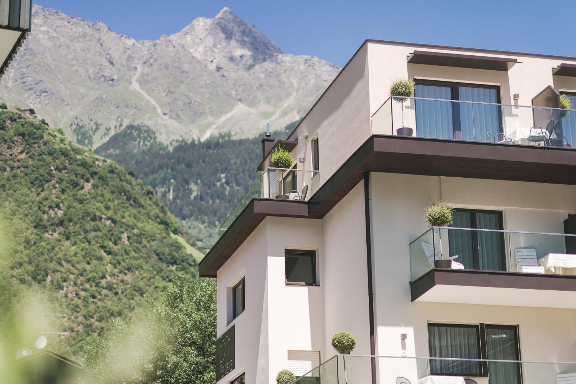 Heidi & Edith Family Aparthotel Rablà Exteriér fotografie